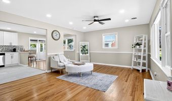 910 MONROE Ter, Dover, DE 19904