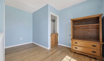 13 Pigeon Hill Cv, Hopkinton, RI 02808