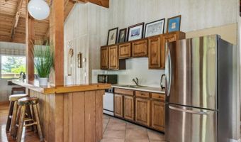 2594 Navajo Dr, Arnold, CA 95223