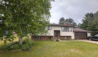 38 Locust Dr, Babbitt, MN 55706