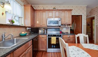 2241 FAIRVIEW Ave, Reading, PA 19606