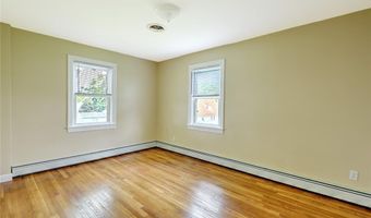 247 Grosvenor Ave, North Providence, RI 02904