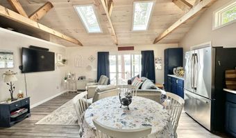 53 Birch Pt Cir, Beddington, ME 04622