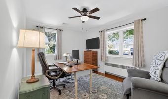 828 HOFFNAGLE St, Philadelphia, PA 19111