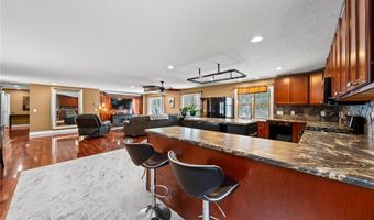 10121 Crows Nest Cv, Aurora, OH 44202