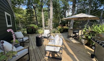 3177 Sunnywood Dr, Ann Arbor, MI 48103