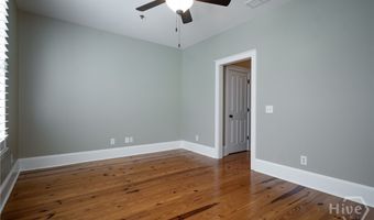 83 Charter Oak Dr, Athens, GA 30607