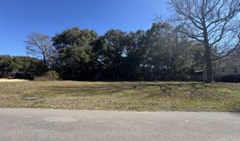 440 Diaz Ave, Biloxi, MS 39530