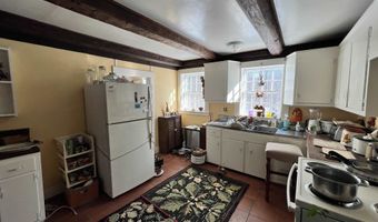 44 Watershed Rd, Bethel, VT 05032