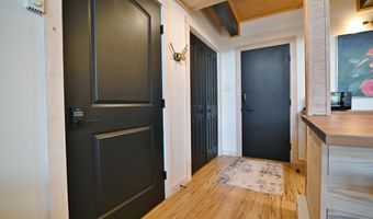 1814 FAIRWAY Dr 338, Basye, VA 22810