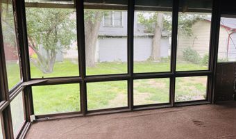 722 N Main, Aberdeen, SD 57401