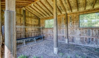 48587 HIGHWAY 242, Broadbent, OR 97414