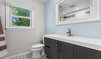 9 South St, Ashland, MA 01721