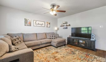 1202 Meadows Dr, Benton, AR 72019