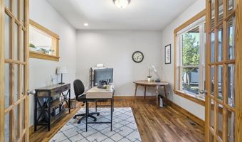 17130 Mayfield Dr, Bend, OR 97707