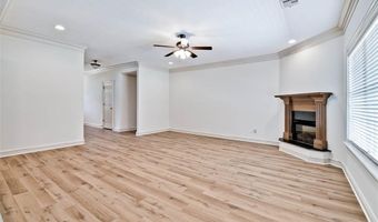 2800 SW Azalea Ave, Bentonville, AR 72713