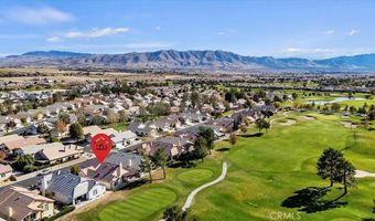 11262 Country Club Dr, Apple Valley, CA 92308