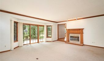 4350 Bramble Dr, Copley, OH 44321