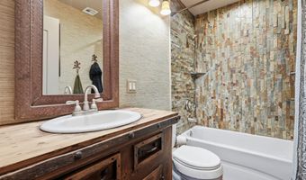 6610 E DIXILETA Dr, Cave Creek, AZ 85331