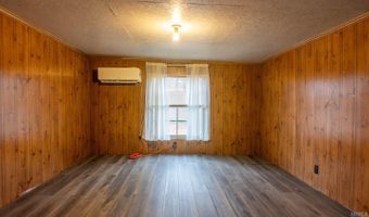951 AA Hwy, Alton, MO 65606