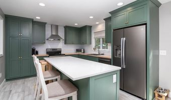 58 Alfred Ave, Johnston, RI 02919