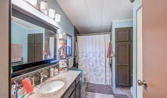 10714 284th Dr, Arkansas City, KS 67005