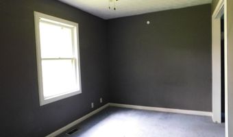 823 Hidden Acres Dr, Bedford, IN 47421