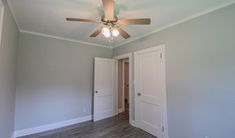 502 Hutchinson Ave, Adel, GA 31620