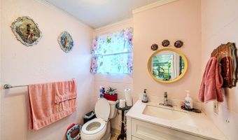 2203 Young St 1, Honolulu, HI 96826