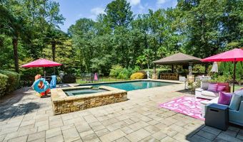 2210 Spalding Dr, Atlanta, GA 30350