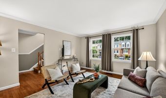 3352 BRECKENRIDGE Ct, Annandale, VA 22003