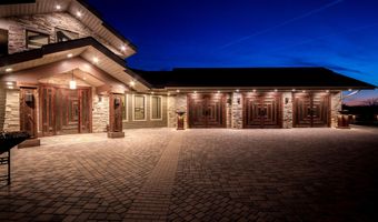 4300 Timber Ridge Dr, Ames, IA 50014