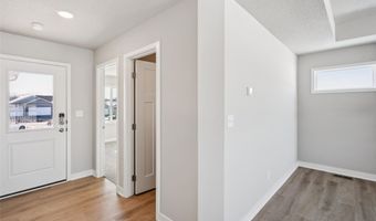 25135 Bluebird Cir, Adel, IA 50003