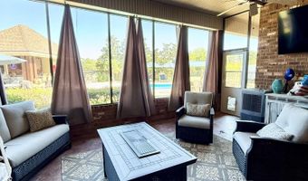 217 Meadowlands Dr, Brandon, MS 39047