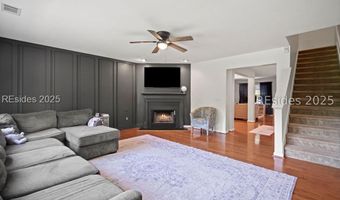 8 Waccamaw Way, Beaufort, SC 29906