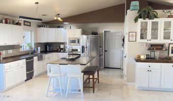 19549 E SCENIC LOOP Rd E, Black Canyon City, AZ 85324