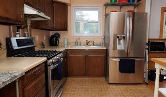 2207 5TH St, Atco, NJ 08004