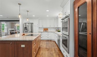 6600 Dye Rd, Akron, NY 14001