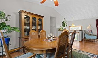 3 Betsy Dr, Bristol, RI 02809