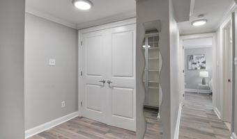 1708 NEWTON St NW 104, Washington, DC 20010