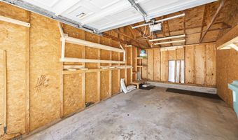 135 Fairway Dr 135, Cheshire, CT 06410