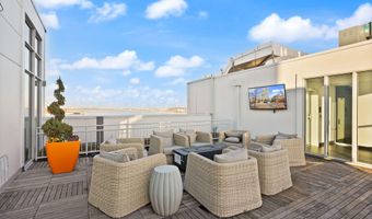 925 N FAIRFAX St 207, Alexandria, VA 22314