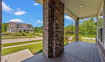 792 Nancy Dr, Aurora, OH 44202
