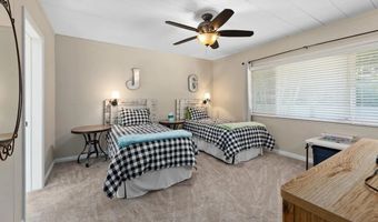 9865 Edgelake Dr, La Mesa, CA 91941