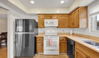 6820 Hyde Park Dr A, San Diego, CA 92119