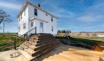 1801 Lee Center Rd, Amboy, IL 61310