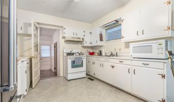 413 Sampson Ave, Adairville, KY 42202