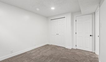 1016 S 400 W, Bountiful, UT 84010