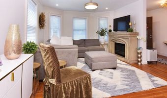 435 Cabot St B, Beverly, MA 01915
