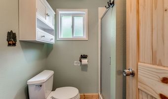 18208 NE COLE WITTER Rd, Battle Ground, WA 98604